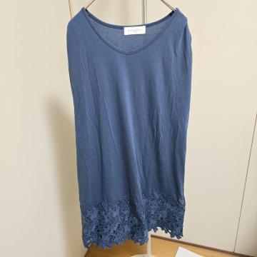 CLEO SUN�i�N���I �T���j�_�[�N�u���[ V�l�b�N �m�[�X���[�u �g�b�v�X