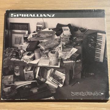 �ySPIRALLIANZ�zStereopark