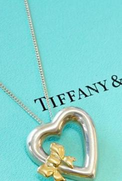 ��Tiffany&Co.�����K�i�@�n�[�g���{���l�b�N���X