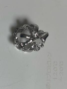 1円スタート 未使用品 アクセサリー 王冠 ペンダントトップ