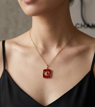 �撅1��!��]���i�R�����g�ŁA���̒l�i�ŉ��i�ύX�y���K�i�z�U���Ȃ�ԋ�!CHANEL �R�R�}�[�N �n�[�g  �l�b�N���X
