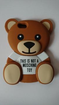 MOSCHINO XL[m iPhoneP[X