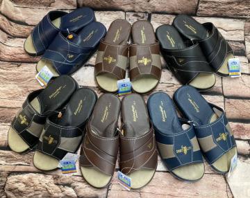 送料無料!活性炭で防臭,調湿,快適!メンズ前開きヘップサンダル(画像から)1足