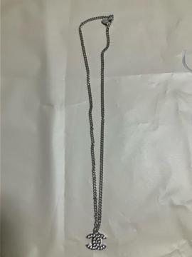 �m�x���e�BCHANEL�l�b�N���X