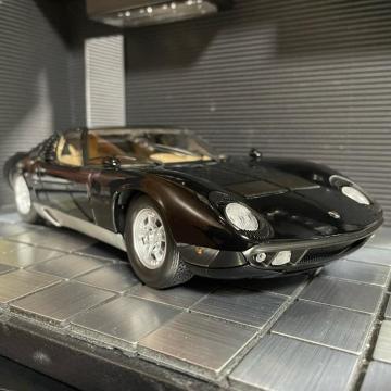 ŖWi@1/18 {M[j ~EP400 Black