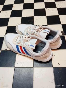 �A�f�B�_�X �X�j�[�J�[ 28.5cm �� �g���R���[�����C�� �J�W���A��