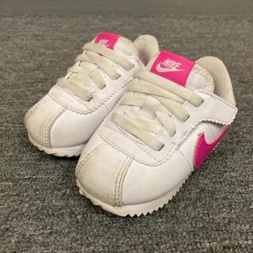 ���� NIKE �i�C�L �R���e�b�c �C�[�W�[�I�� �x�r�[�V���[�Y