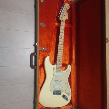 �C���O���F�C�}�����X�e�B�[��ModelFenderUSA�X�g���X�L���X�^�[