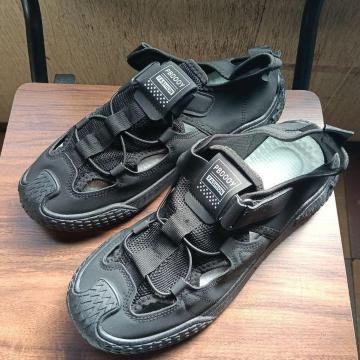 �V�i 25.5m �����Y �X�j�[�J�[ �u���b�N �V���[�Y �C �T���_�� �j�����p