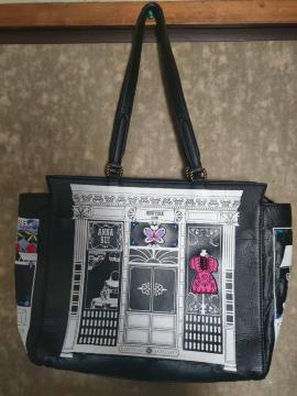 ANNA SUI