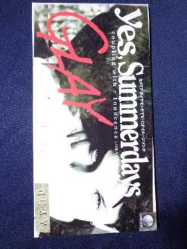 CD �� GLAY�uYes,Summerdays�v�� CD�ABlu-ray�ADVD 2���ő���180�~