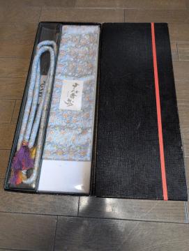 USED、紙箱入り、丸ぐけと重ね衿のセット