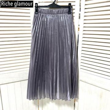 Riche glamour ���V�F�O���}�[ �v���[�c �t���A �X�J�[�g M