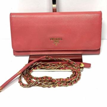 �v���_ �`�F�[���E�H���b�g 1M1290 �T�t�B�A�[�m���U�[  PRADA �V�����_�[�o�b�O �����z �N���b�`�o�b�O �΂ߊ|��