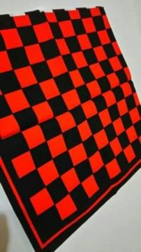 Vio_iubN`FbNBlack/Reds