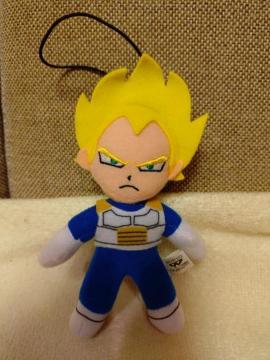 未使用 ドラゴンボール カバンに付けられるでっかいぬいぐるみ ベジータ