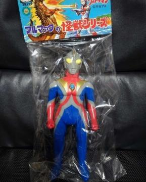 �u���}�@�N�̉��b�V���[�Y �E���g���}���R�X���X �G�N���v�X���[�h