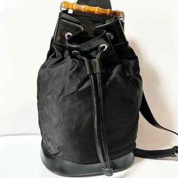 GUCCI �O�b�` �o���u�[ 003-2113-0036 �L�����o�X ���U�[ �V�����_�[�o�b�O �����b�N �o�b�N�p�b�N �u���b�N