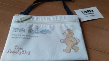 リゾートダッフィーショルダーバッグ