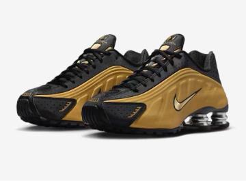 NIKE SHOX R4