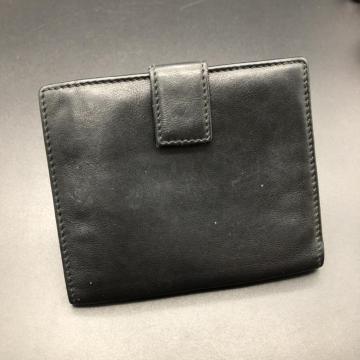  Salvatore Ferragamo T@g[tFK ܂z