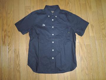 CALEE L[ {^_EVc M   B.D SHIRT S LOGO hJ Xeb`