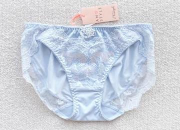 Triumph AMOSTYLE �V���[�c M�T�C�Y ���F