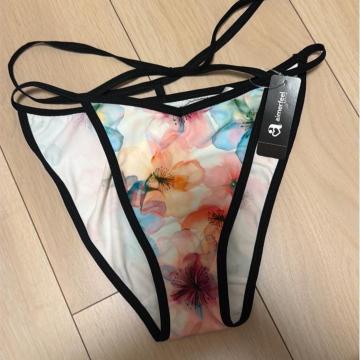 �G���t�B�[��