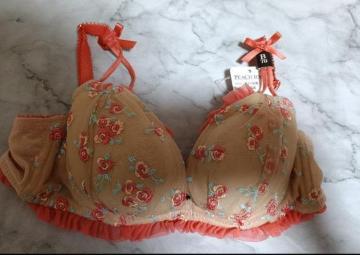 �V�i�ߗށ@���A�p�Ձ@�����͓����z���䂤�p�b�N�݂̂ł��@�s�[�`�W�����@pj