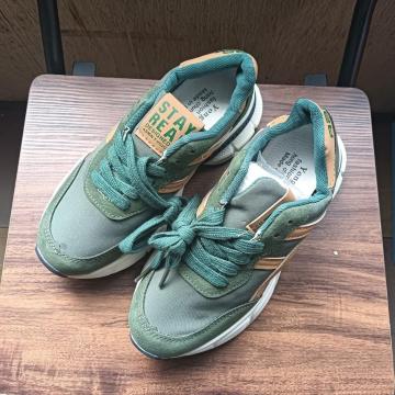 Vi 22.5cm fB[X Xj[J[ O[ V[Y C 