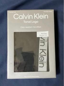 Calvin Klein Tonal Logo �{�N�T�[�p���c M�T�C�Y �u���b�N �V�i