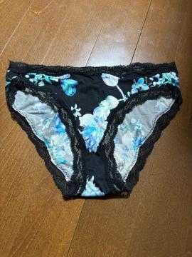 aimerfeel ���� �V���[�c�̂�