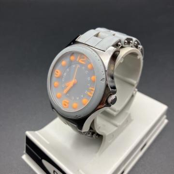  MARC BY MARC JACOBS rv MBM2589