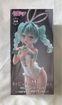 ~N BiCute Bunnies Figure rurudo WHITEver.