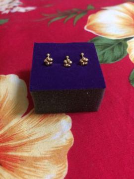 ノンホールピアス☆金色☆お花☆3つセット☆