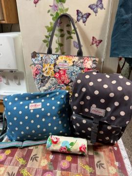 ӂ߂āCath kidstong[gobNEV_[obNEbNEꁚ4_܂Ƃߔ聚500~X^[g