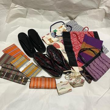【おまとめ】【和装グッズ】 バッグ / 草履 / 縞紬 / 札入れ / 小銭入れ
