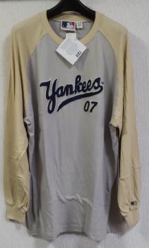 �V�i��New York Yankees�������L�[�X�������s�V���c��XL