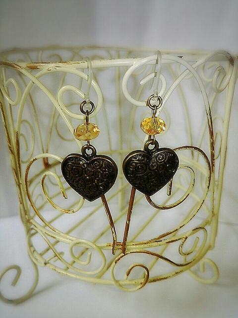 金古美ハートチャーム&シャンパンスワロフスキー樹脂フック☆ < 女性アクセサリー/時計  金古美ハートチャーム&シャンパンスワロフスキー樹脂フック☆  < 女性アクセサリー/時計の