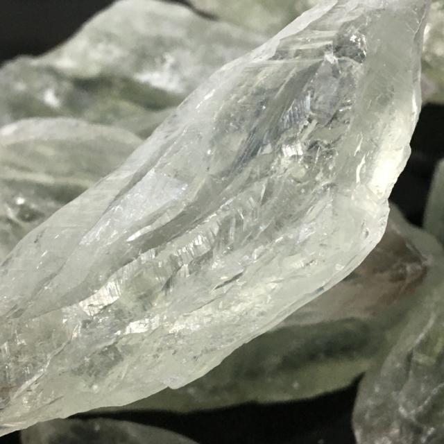 《結晶原石300g》希少プラシオライト(グリーンアメジスト)浄化 < インテリア/ライフ  《結晶原石300g》希少プラシオライト(グリーンアメジスト)浄化 < インテリア/ライフの