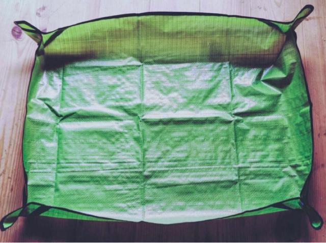 【新品】持ち運びできる“園芸シート”防水プランティングシート < ペット/手芸/園芸  【新品】持ち運びできる“園芸シート”防水プランティングシート < ペット/手芸/園芸の