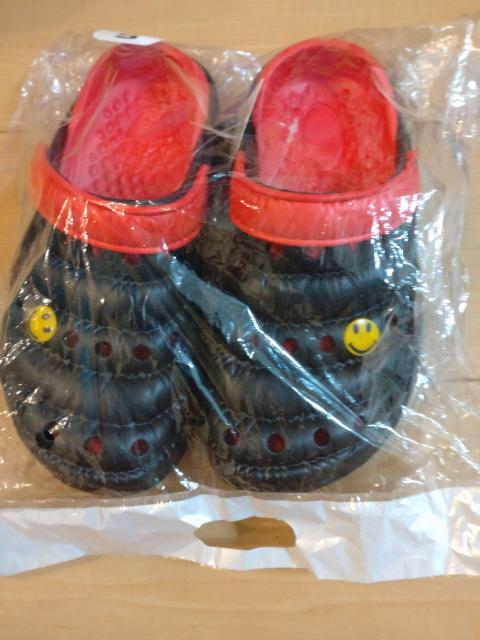 子供サンダル新品  送料込商品 < キッズ/ベビー  子供サンダル新品  送料込商品 < キッズ/ベビーの