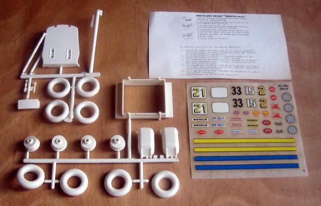 リンドバーグ 1/24 ポルシェ カレラ(スナップフィット) < ホビー リンドバーグ 1/24 ポルシェ カレラ(スナップフィット) < ホビーの