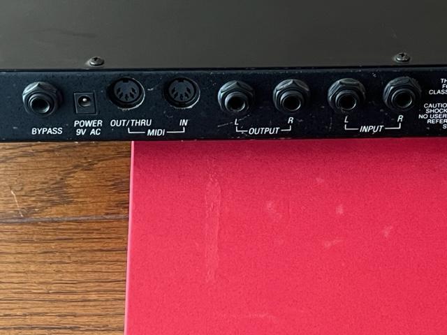 ALESIS MIDIVERBV 16BIT SIMULTANEOUS MULTI EFFECTS PROCESSOR 中古品 < ホビー  ALESIS MIDIVERBV 16BIT SIMULTANEOUS MULTI EFFECTS PROCESSOR 中古品 < ホビーの