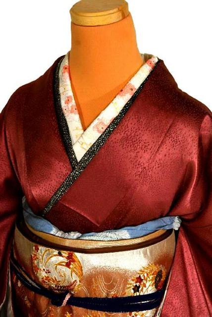 【最高級】美品 濃紅色 1つ紋 色無地 身丈152.5cm 裄丈60.5cm T3431 < 女性ファッション  【最高級】美品 濃紅色 1つ紋 色無地 身丈152.5cm 裄丈60.5cm T3431 < 女性ファッションの