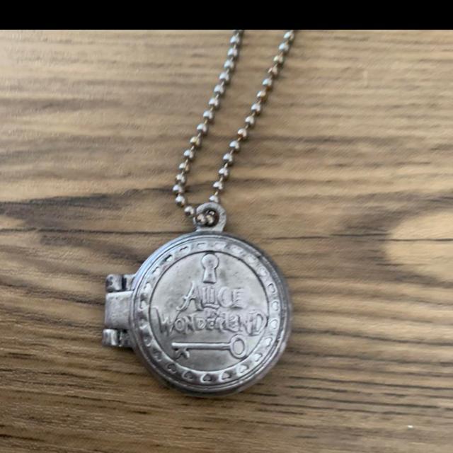 アリスインワンダーランド。チェシャ猫☆キーホルダー < アニメ/コミック/キャラクター  アリスインワンダーランド。チェシャ猫☆キーホルダー < アニメ/コミック/キャラクターの