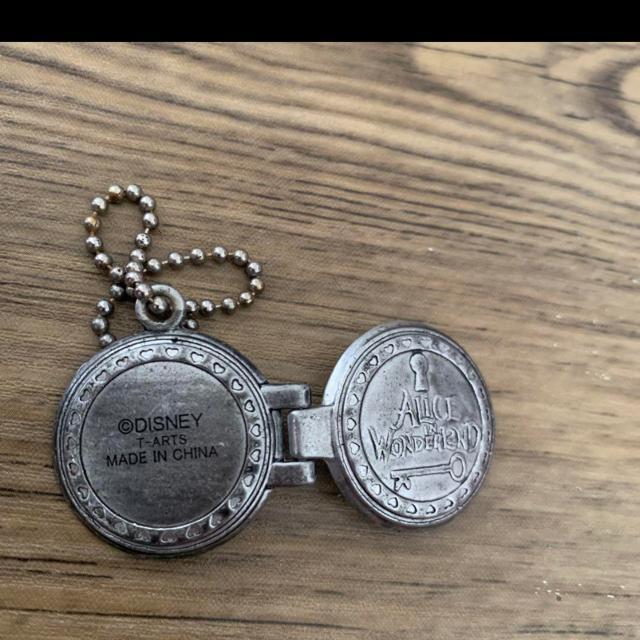 アリスインワンダーランド。チェシャ猫☆キーホルダー < アニメ/コミック/キャラクター  アリスインワンダーランド。チェシャ猫☆キーホルダー < アニメ/コミック/キャラクターの