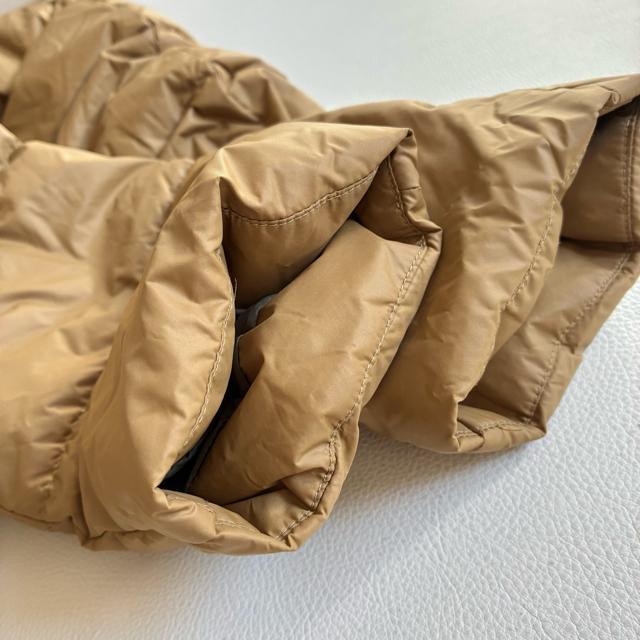 ɔitFfeB4i_ER[gLx[WMt[h  t@bV 