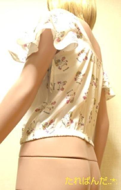 新品タグ付☆イチオク☆メルヘン柄のオフショルカットソーT196☆3点で即落 < 女性ファッション  新品タグ付☆イチオク☆メルヘン柄のオフショルカットソーT196☆3点で即落 < 女性ファッションの