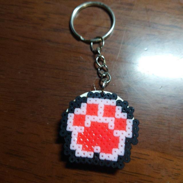 ハンドメイド☆アイロンビーズ肉球キーホルダー☆ < ペット/手芸/園芸 ハンドメイド☆アイロンビーズ肉球キーホルダー☆ < ペット/手芸/園芸の